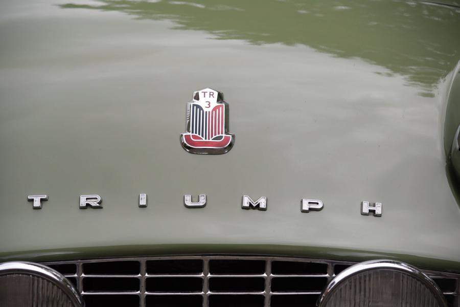 Логотип Triumph TR3A Works Rally Car 1958 года  (фото 14 из 18)